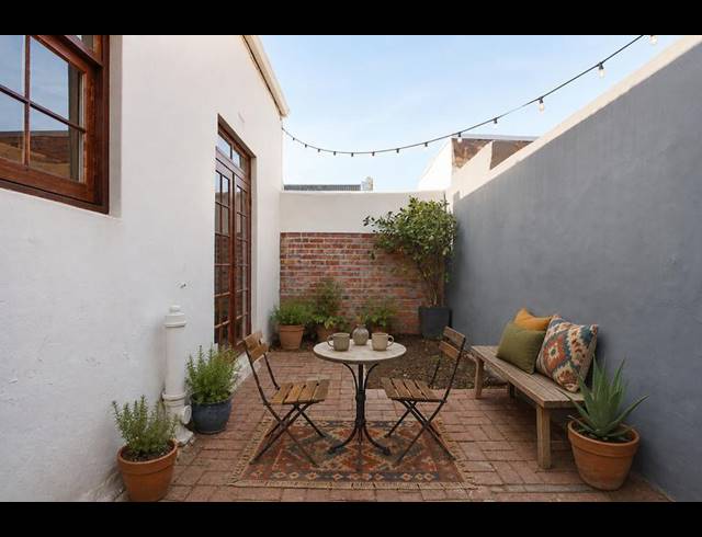 2 BEDROOM HOUSE FOR SALE IN WOODSTOCK